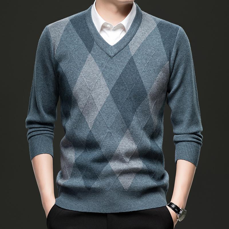 Winter Warm Men's Plaid V-neck Long Sleeved Sweater Knitted Sweater Fashion Casual Versatile Top