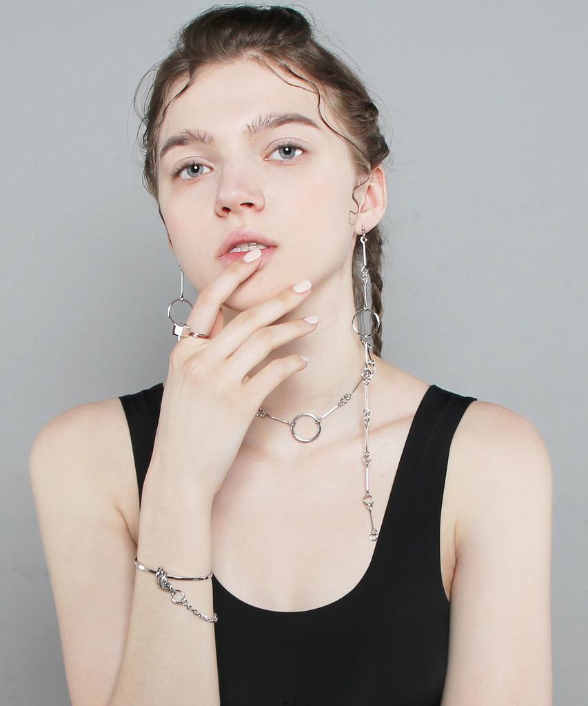 De La Lune Silver Main Body Asymmetrical Earrings [Dl17Sser05Svf]