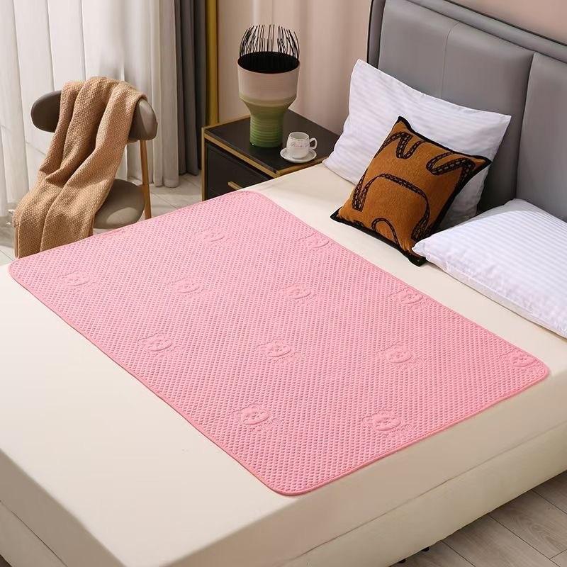 Waterproof Washable Baby & Elderly Bed Pad - Breathable Large Size for Changing & Menstrual Use