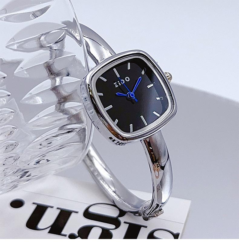 Bracelet Watch Women'S Exquisite Small Niche Light Luxury Fashion Bracelet Watch Retro Simple Temperament High-End Women'S Watch