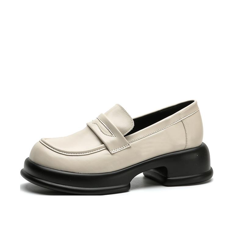 Весенне-летняя женская обувь на платформе Завышенные лоферы Маленькие кожаные туфли в британском стиле Мокасины на блочном каблуке Повседневные универсальные туфли на одной педали 34 слоновая кость 4758₽