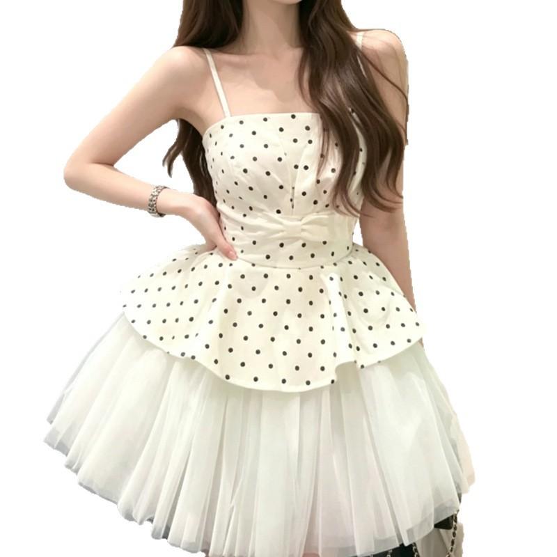 French Gentle Wind Huge Good-looking Polka Dot Splicing Mesh Fluffy Suspender Skirt Small Dress 2026 Summer