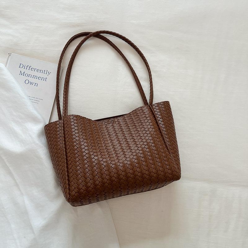 Fashion Tote Bag - Large Capacity Women's Shoulder Bag - Retro Woven Texture Tote Bag