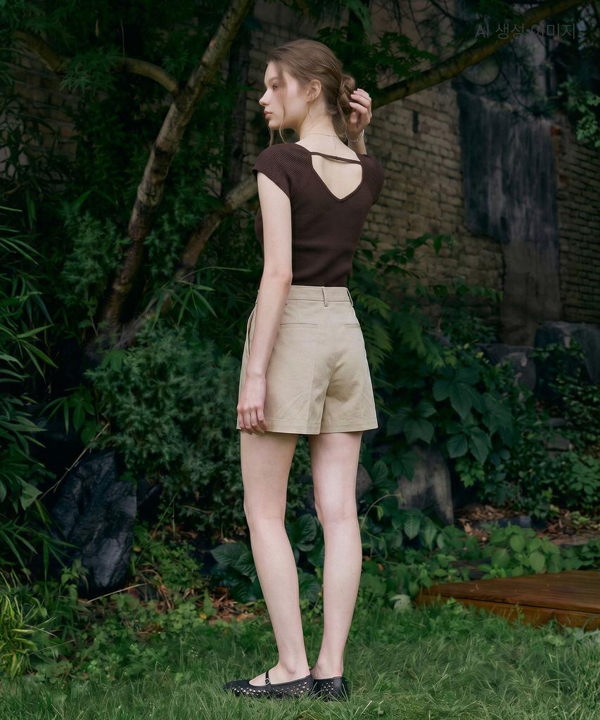 ROEM Belted Cotton Shorts Rmtwg25R16