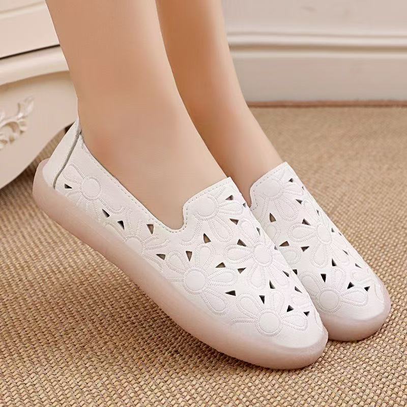 Nurse shoes summer breathable soft sole 2025 new mother soft sole maternity shoes Mori single shoes women's breathable hole shoes