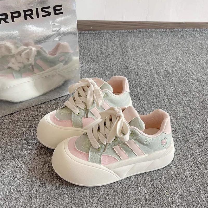 Student platform white shoes women's summer new versatile shoes board shoes casual bread shoes