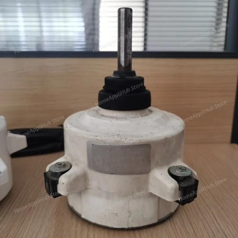 The Condenser Fan Motor Is Used for The Mini Split Type 9379853019 MFE-45VVT  Accesorios Para Aire Acondicionado