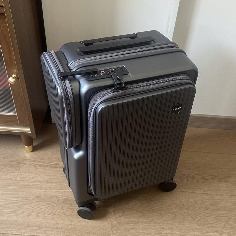 Expandable PC Hardside Travel Luggage with Universal Wheels