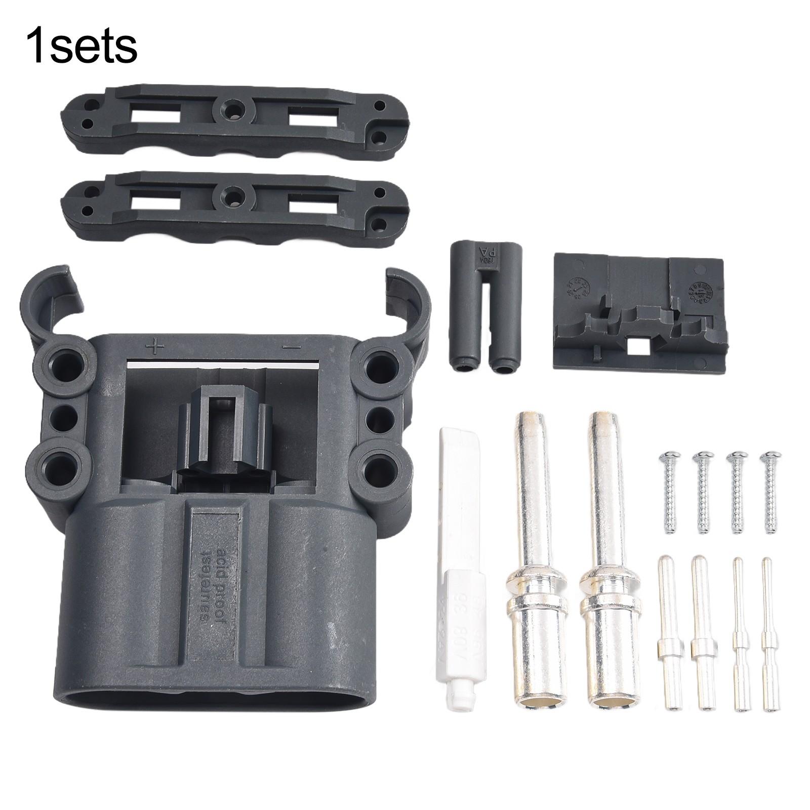 

Легкодоступное зарядное устройство для электропогрузчика на 160 А с эргономичной ручкой Male