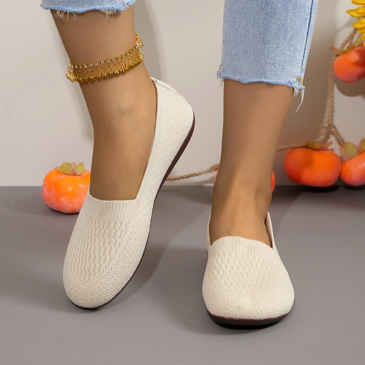 Модные женские туфли на плоской подошве, новые весенние туфли на плоской подошве, повседневные однотонные туфли с круглым носком для женщин, кроссовки с плоским дном и небольшим вырезом для женщин 36 бежевый