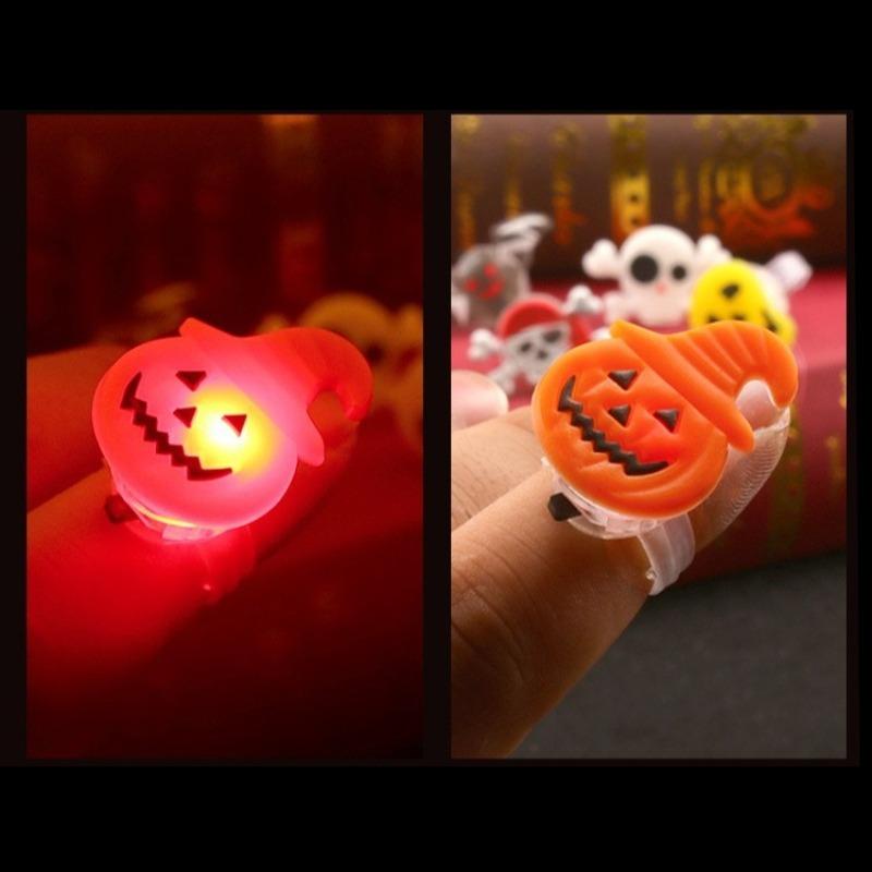 Halloween Christmas Luminous Rings Women Men Creative Cute Random Color Ring Pumpkin Ghost Spider Flash Finger Rings Fashion Accessories