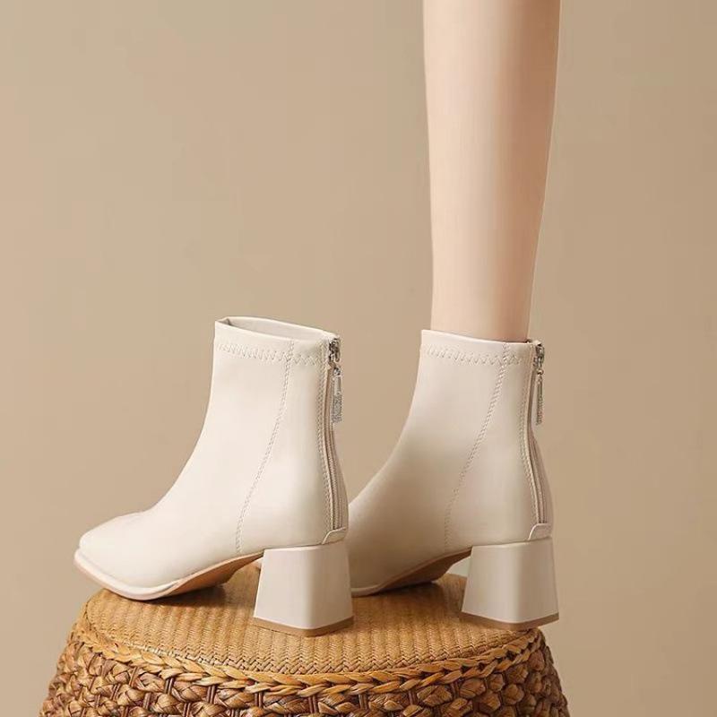 Chelsea Short Boots Women's 2025 New Winter French Short Boots White Thick Heel Thin Boots