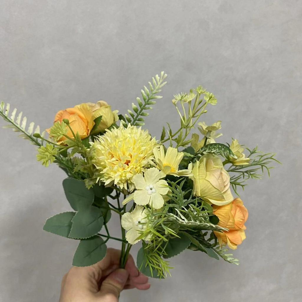 1Pc Simulated Plastic Brushed Rose Daisy Hydrangea Bouquet for Outdoor Wedding Arch Dining Table Home Bridal Bouquet Corsage Decoration