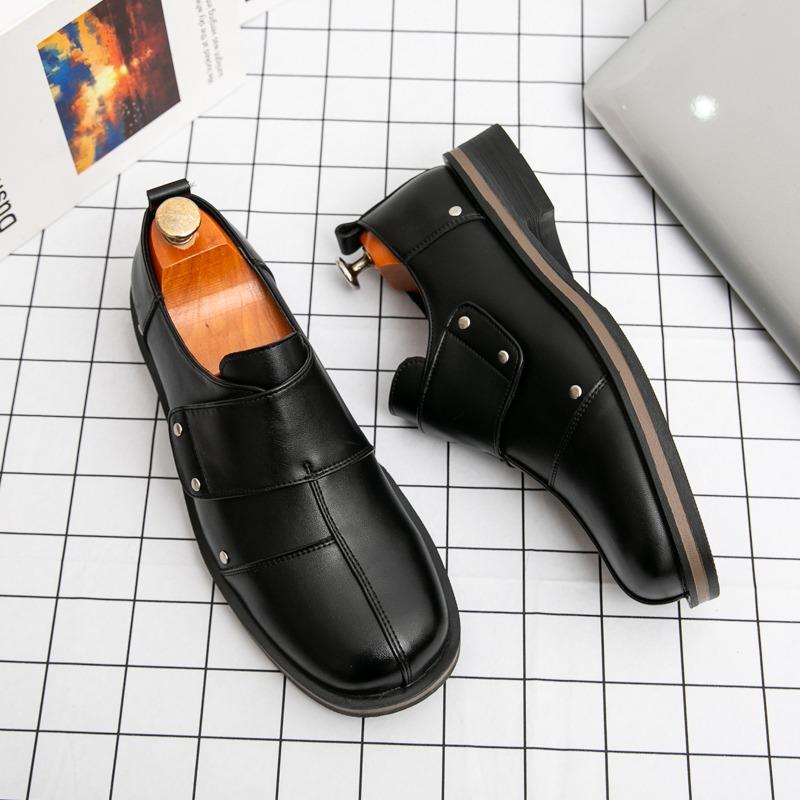 Fashion New comfortable daily office walking shoes with a button-up design  soft sole and a fashionable solid-colored men's casual shoes