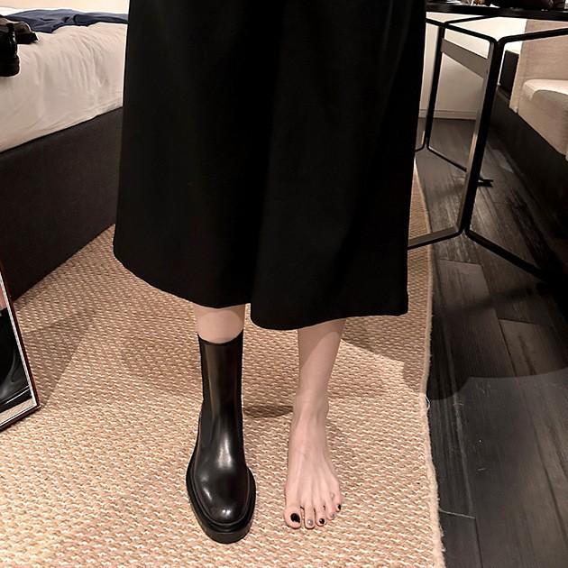 

Версия из овчины~ Британские кожаные челси на платформе, женские короткие ботильоны на толстом каблуке с эластичными вставками, узкие ботинки Мартина 40