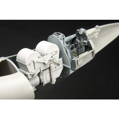 AFV Club 1/48 Taiwan Air Force U-2C Dragon Lady High-Altitude Reconnaissance Aircraft, Early and Late Models, Plastic Model Kit AR48114