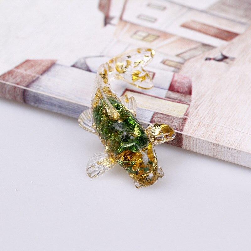 Creative Artificial Fish Turtle Dolphin Jewelry Beautiful Koi Fish Turtle Dolphin Natural Crystal Fish Table Car Home Decoration Gift for Friends