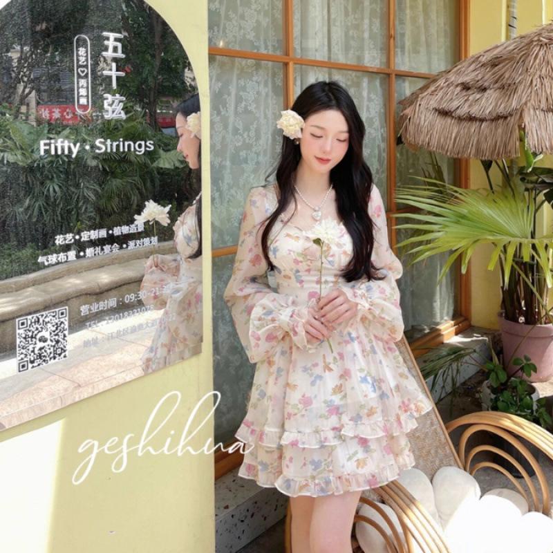 Pure desire wind sweet floral dress women s early autumn new design sense niche small waist short skirt S