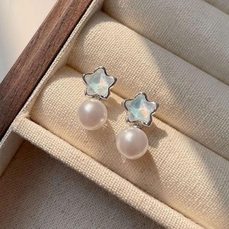 

Blue Fantasy Star Pearl Earrings - Korean Style Luxury Silver Needle for Women, Sweet and Cool Look