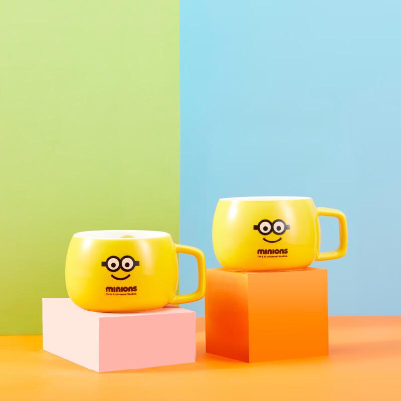 Keramické hrníčky pro pár Minion z filmu Já padouch