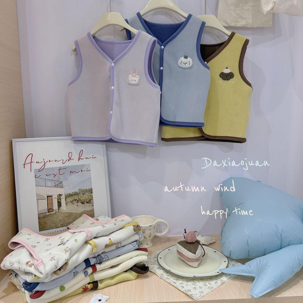 Autumn/Winter Cartoon Print Olibo Fleece Kid's Double-Sided Vest - Small Roll, Solid Color