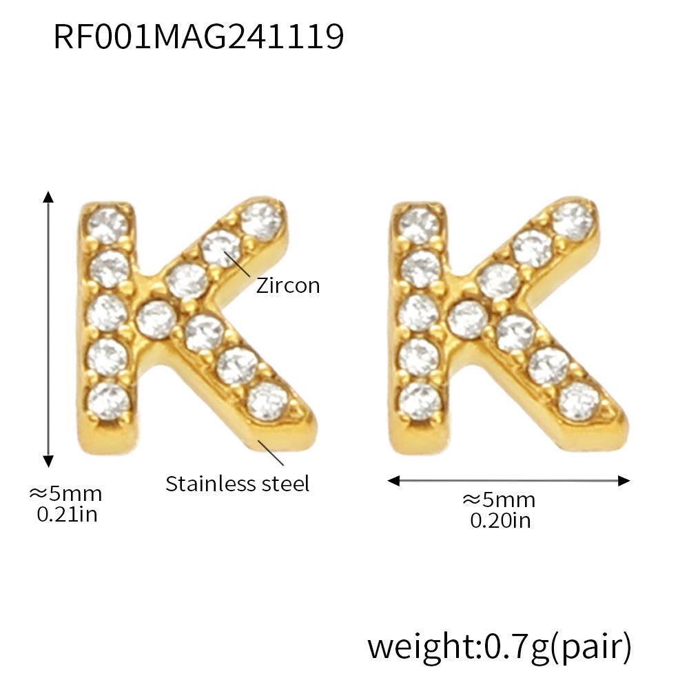 Qiong Yao 26-Letter Zircon Inlaid Jewelry Set: Gold-Plated Titanium Steel Necklace, Bracelet, Ring, and Stud Earrings.