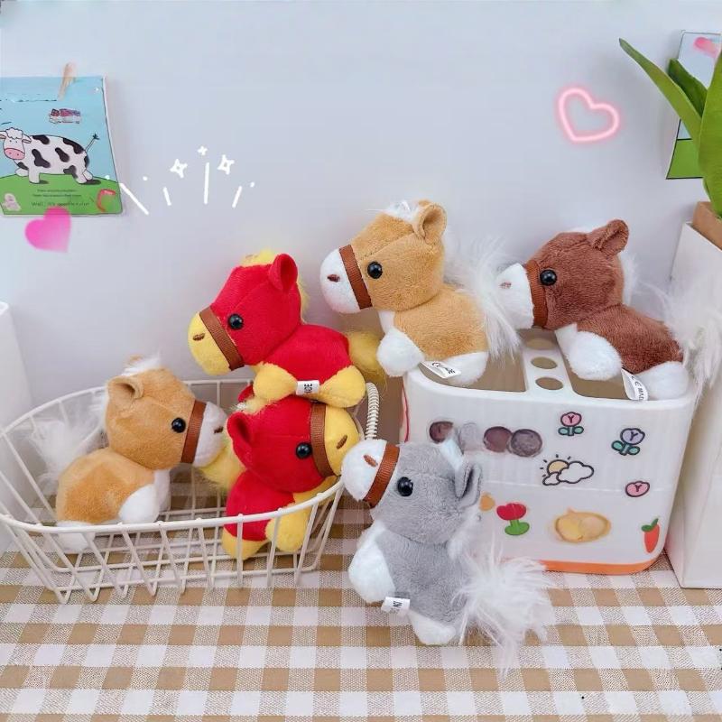 1 szt. Wypchana urocza lalka kucyka wisiorek Maskotka roku Kolorowy mały koń breloczek pluszowe zabawki Wspaniała świąteczna dekoracja