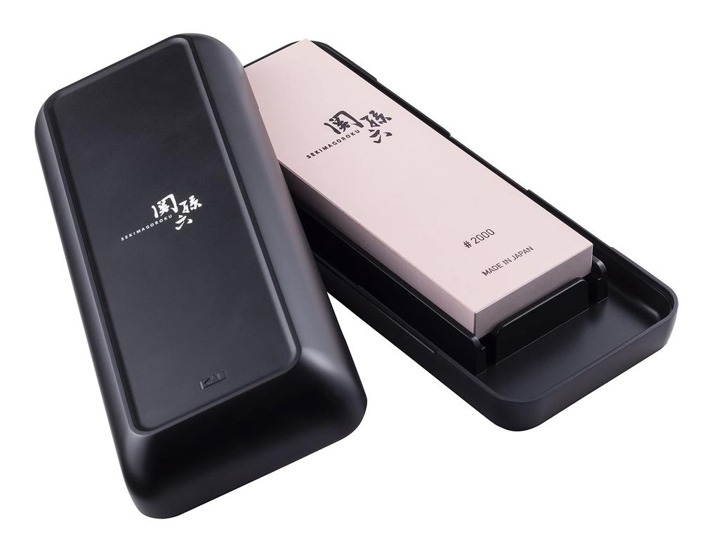 Kai Seki Magoroku Medium Knife with Storage Made in AP0331 Sharpener, #2000, Case, Japan,