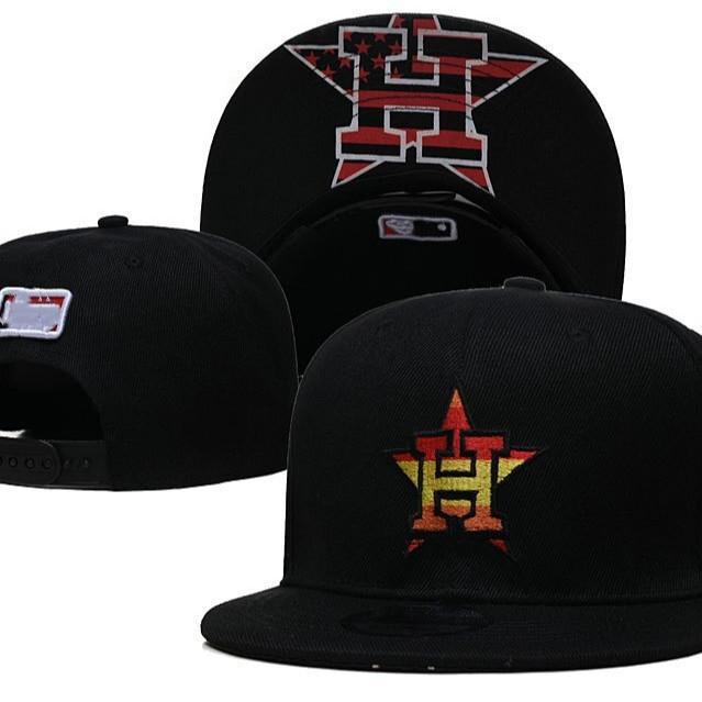 New Fashion Baseball Cap, Flat-brimmed Adjustable Hat with Three-dimensional Embroidery of the Blue Jays and Red Sox Teams