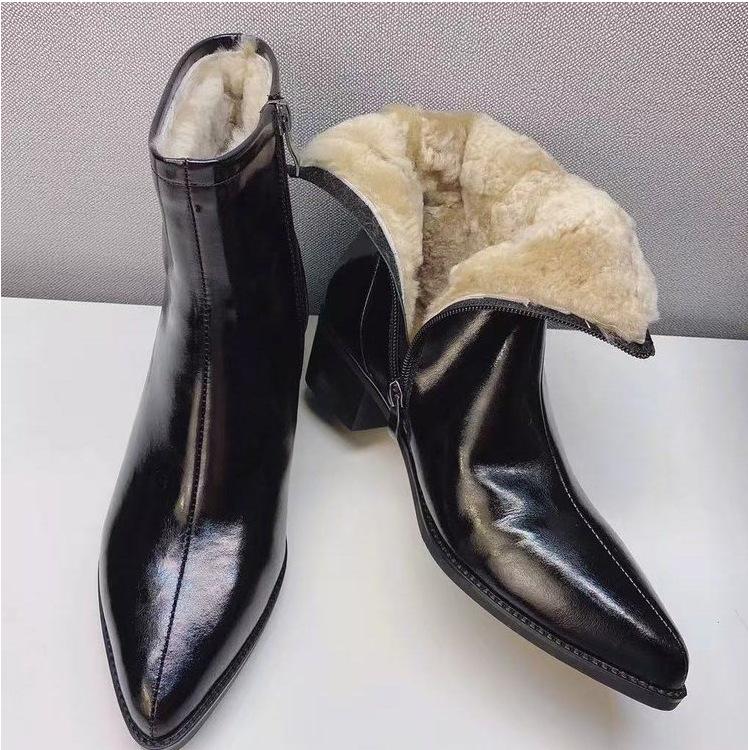 New fur integrated short boots women's thick heel pointed tip fleece warm thin boots black side zipper Martin boots