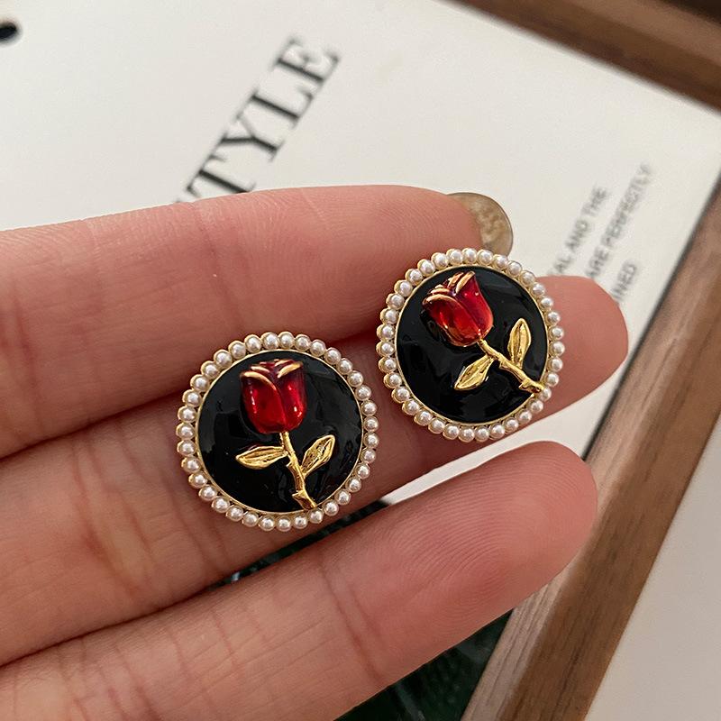 Ankara Red Rose Flower Stud Earrings French Retro Temperament Earrings Women'S Festive High-End Drip Glaze Hepburn Style Earrings