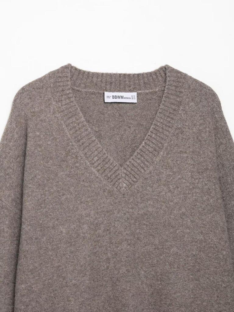 European & American Fashion Casual V-neck Soft Knitted Sweater