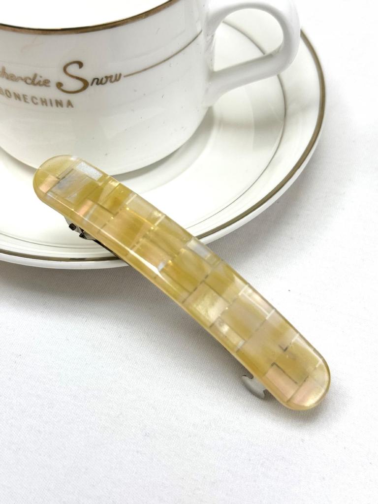 Exquisite Leopard Print High-End Spring Hair Clip - Perfect for Half-Up Hairstyles and Elegant Back-of-Head Hairdos