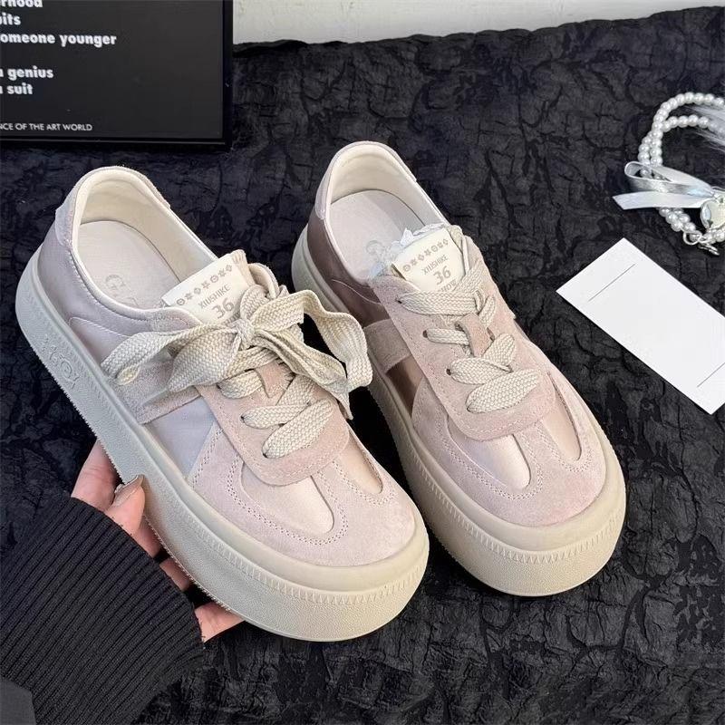 Damen Retro Dicksohlige Rundkopf Rosa Satin Oberfläche Atmungsaktiv und Vielseitig Sommer Neu Lässige Board Schuhe Damen