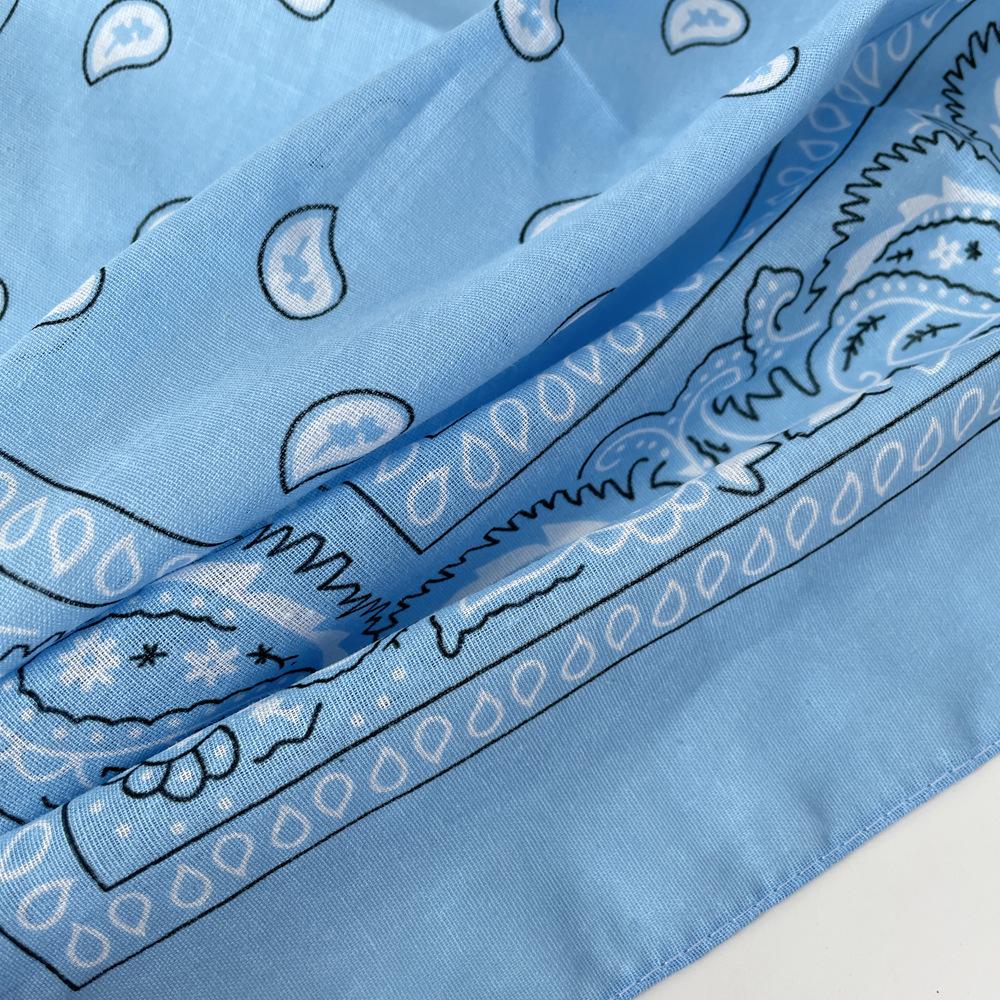 Langer Satinschal für Frühling und Sommer für Damen, Sonnenschutzschal, modischer langer Satinschal mit Schönheitsszene, vielseitiger Reiseschal