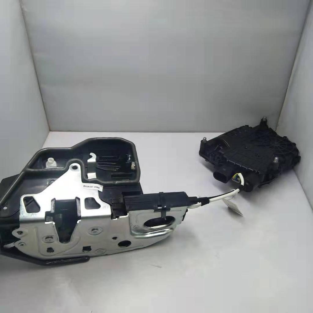 Front Door Lock Actuator for BMW 5 Series F01/F02/F10/F11 