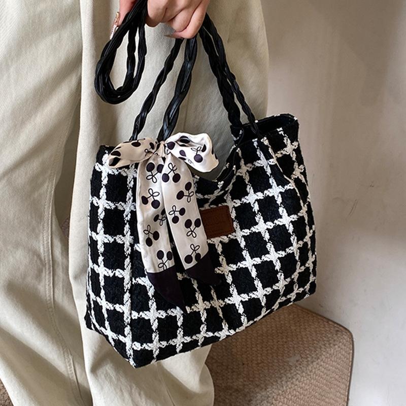 Large Capacity Bag for Women New Fashion Commuter Tote Bag for Women Ins College Students' Class Shoulder Bag for Women