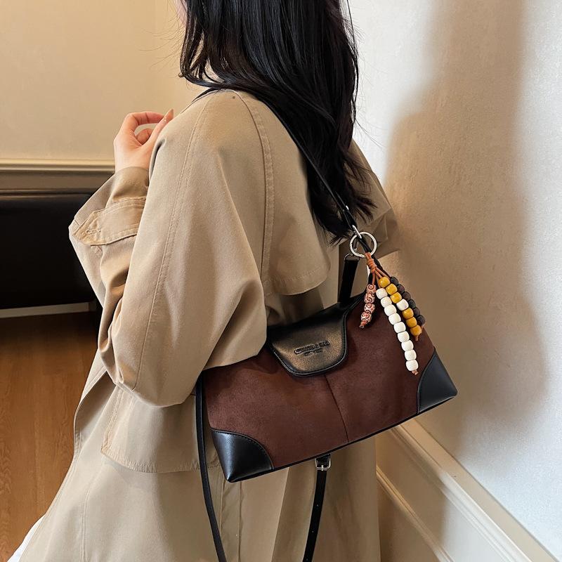 Underarm Bag Women's 2025 New Trendy Autumn and Winter Retro Shoulder Bag Popular Fashion Going Out Commuting Messenger Women's Bag