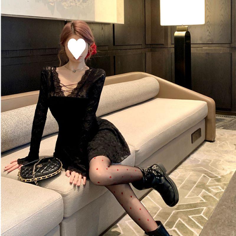Pure Desire Sexy V-neck Lace Splicing Long-sleeved Dress Women's Autumn New High-end Slim and Thin A-word Short Skirt
