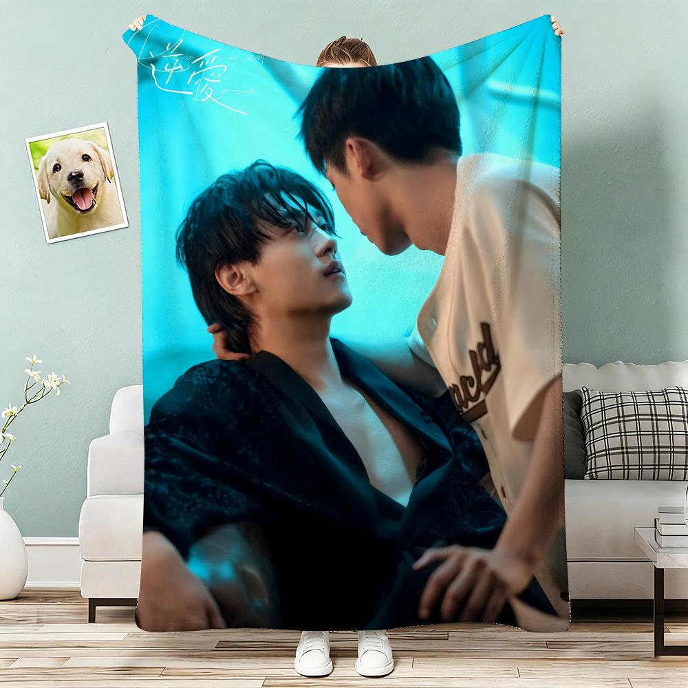 Revenged Love Throw Lightweight 240g Flannel Blanket Soft Skin-friendly for Summer Cooling