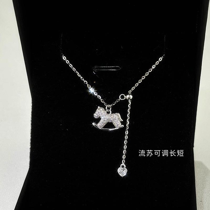 Korean Pony Necklace Women's Light Luxury Niche Design Collarbone Chain Love Pendant Jewelry Accessories Year of The Horse