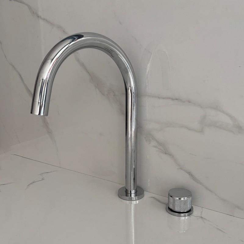 Dual-Tone Single Handle Vertical Basin Faucet