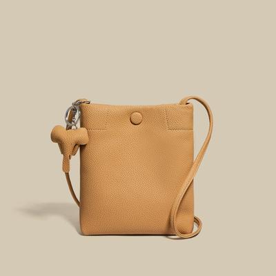 Fashion Leather Bucket Bag Women's New Simple Messenger Bag Casual Soft Leather Shoulder Mobile Phone Bag