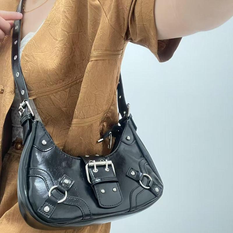 Fashion Rivet Design Saddle Shoulder Bags for Women Versatile Ladies Underarm Handbags Purse Casual Cool Hot Girls Crossbody Bag