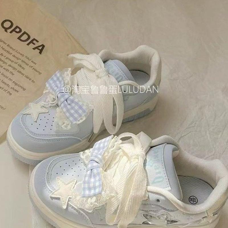 Korean version of the design sense of white shoes women's 2025 popular versatile shoes thick baseplate shoes niche bow bread shoes