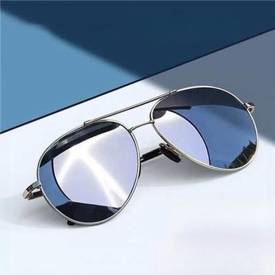Fashion Photochromic Sunglasses Men Women Color Changing Polarized Sun Glasses Anti Glare Driving Eyeglasses UV400 Pilot Style