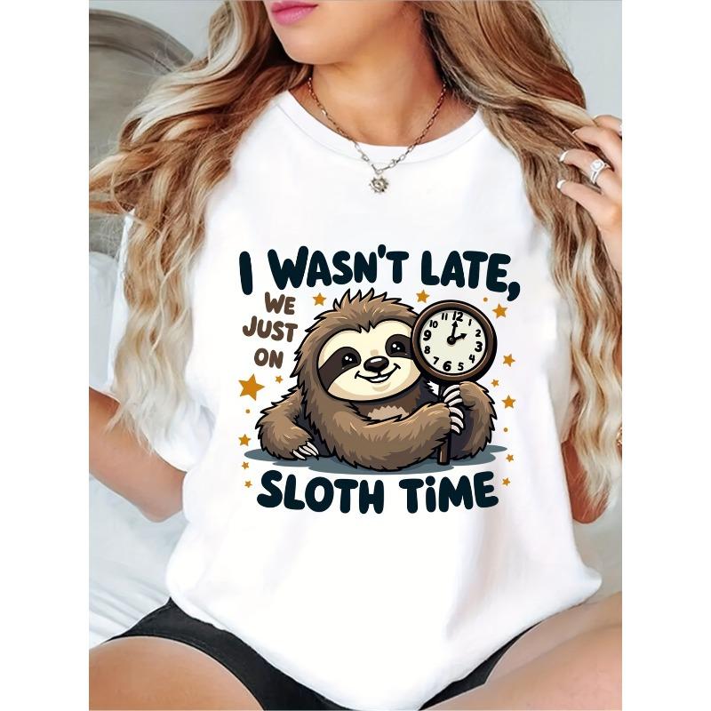 

Смешная футболка с графическим принтом ленивца, европейский размер | «Я не опоздал, просто был на ленивом времени» - Мягкая, эластичная, легкая повседневная футболка для женщин - Можно стирать в машине S белый