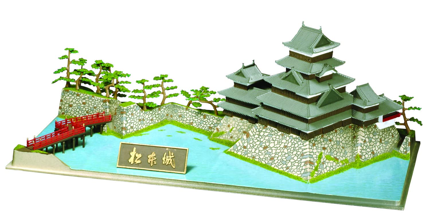

Doyusha Japanese Castle Standard Matsumoto Castle Plastic Model Molded Color 1/350 S-24