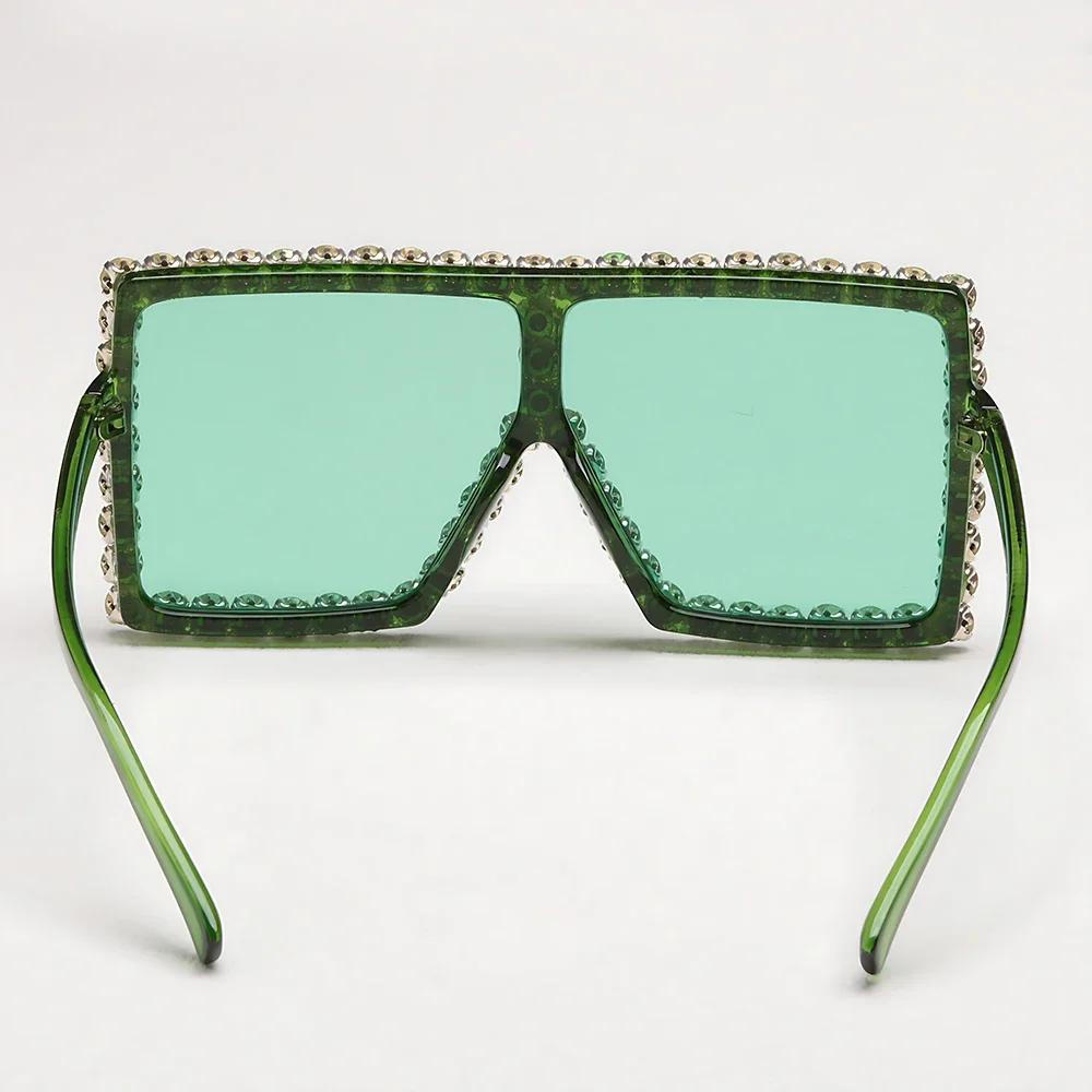 New Fashion Brand Luxury Designer Rhinestone Sunglasses Women Diamond 2026 Oversized Shades Glasses Vintage Square Sunglasses