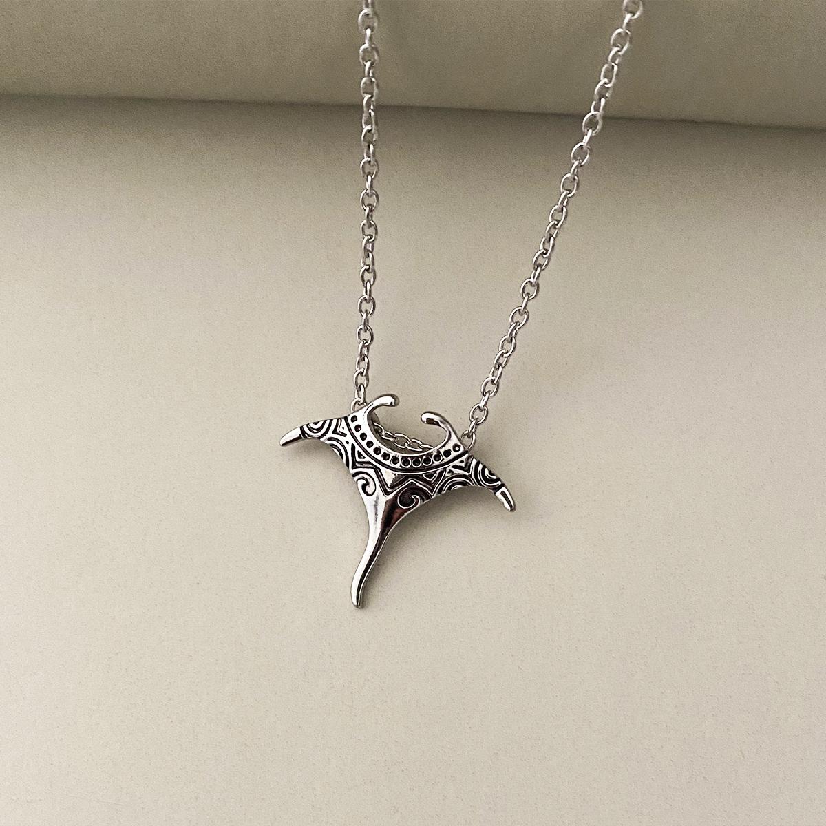 

1 / set of sea creatures elephant nose manta fish necklace women fashion personality accessories Silver&50cm